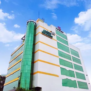 Greenwindows ホテル