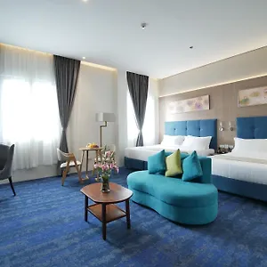 Blue Lotus Davao Stadt