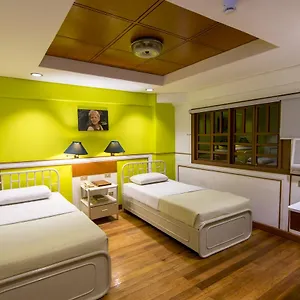 The Manor Davao Stadt